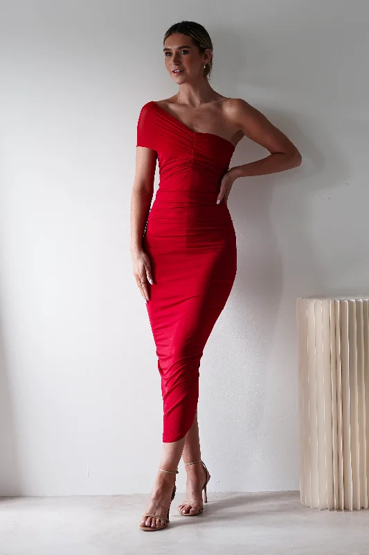 Midi dresses with pleated skirts for a timeless and elegant appeal Sania Bodycon Midi Dress | Red Midi dresses with pleated skirts for a timeless and elegant appeal Sania Bodycon Midi Dress | Red