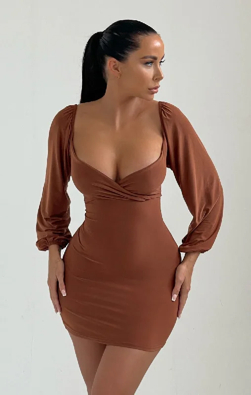 Mini dresses with halter necks for a stylish choice Pale Chocolate Balloon Sleeve Bardot Mini Dress - Meghan Mini dresses with halter necks for a stylish choice Pale Chocolate Balloon Sleeve Bardot Mini Dress - Meghan