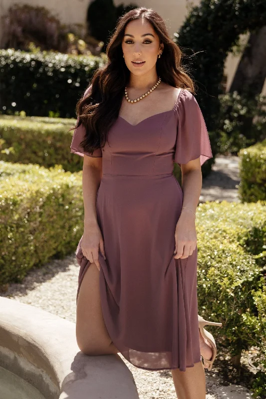 Plaid midi dresses for a fall - themed family gathering Colette Sweetheart Midi Dress | Vintage Plum Plaid midi dresses for a fall - themed family gathering Colette Sweetheart Midi Dress | Vintage Plum