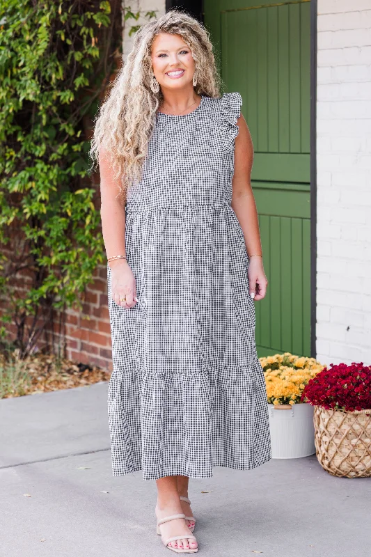 Midi dresses with embroidered accents for a unique and detailed design Dare To Be Dreamy Midi Dress, Black Midi dresses with embroidered accents for a unique and detailed design Dare To Be Dreamy Midi Dress, Black