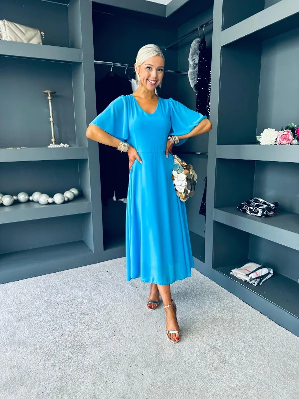 Midi dresses with lace - up fronts for a unique and adjustable style Clodagh V Neck Midi Dress Cyan Midi dresses with lace - up fronts for a unique and adjustable style Clodagh V Neck Midi Dress Cyan