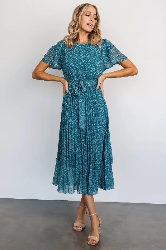 Midi dresses with cotton - blend materials for everyday comfort Prim Pleated Dress | Persian Blue Print Midi dresses with cotton - blend materials for everyday comfort Prim Pleated Dress | Persian Blue Print