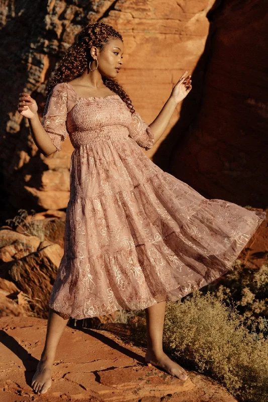 Midi dresses with halter necks for a stylish and comfortable option Fabian Jacquard Midi Dress | Mauve + Gold Midi dresses with halter necks for a stylish and comfortable option Fabian Jacquard Midi Dress | Mauve + Gold