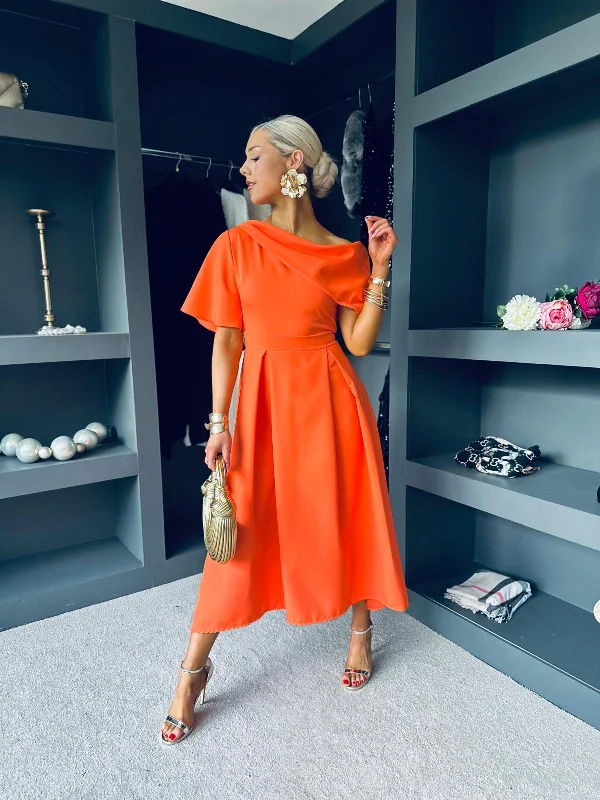 Midi dresses with one - shoulder designs for a modern and asymmetric style Celine Detailed Occasion Dress Orange Midi dresses with one - shoulder designs for a modern and asymmetric style Celine Detailed Occasion Dress Orange