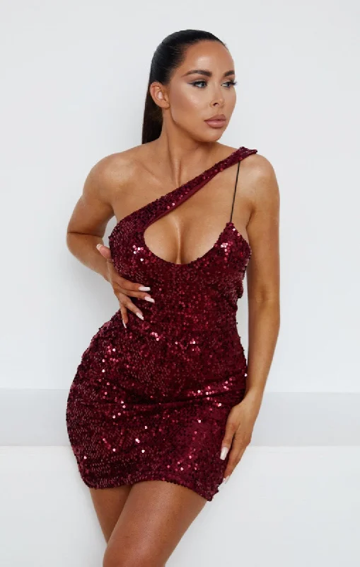 Mini dresses with tassel accents for a fun touch Wine Sequin One Shoulder Cut Out Bodycon Mini Dress - Ivy Mini dresses with tassel accents for a fun touch Wine Sequin One Shoulder Cut Out Bodycon Mini Dress - Ivy