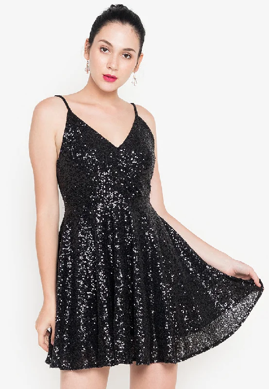 Mini dresses with belted waists for a defined silhouette Sparksfly