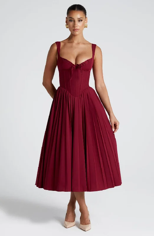 High - low midi dresses with geometric patterns for a modern party Natassia Midi Dress - Berry High - low midi dresses with geometric patterns for a modern party Natassia Midi Dress - Berry