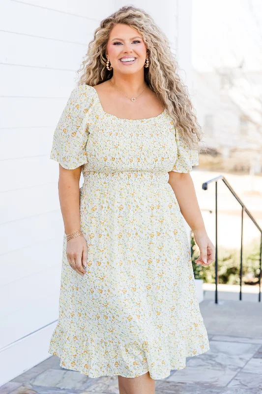 Midi dresses with embroidered accents for a unique and detailed design A Moment In The Sun Dress, Yellow Midi dresses with embroidered accents for a unique and detailed design A Moment In The Sun Dress, Yellow