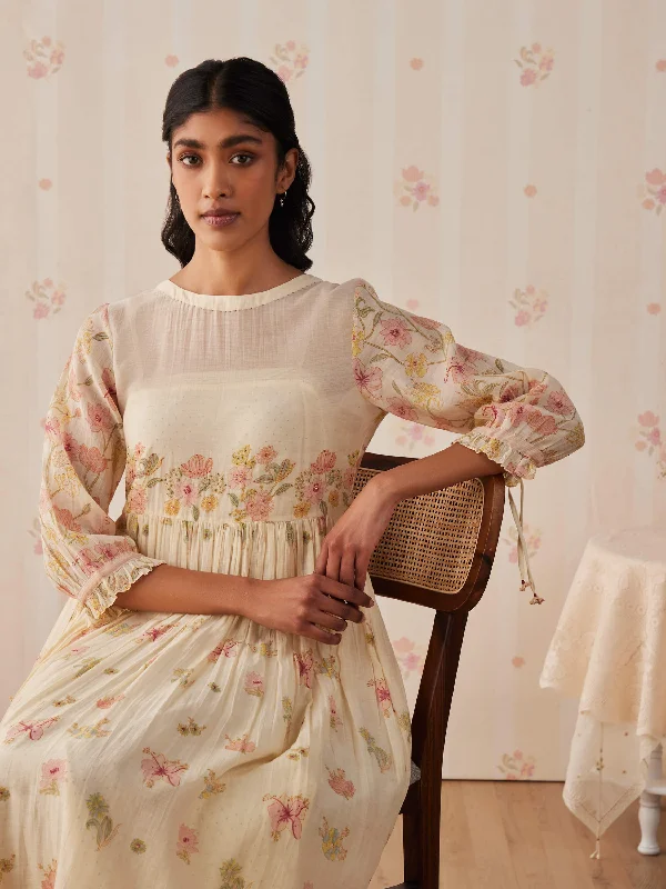 Midi dresses with asymmetric hems for a fashion - forward and dynamic appearance True Friends Midi Dress Midi dresses with asymmetric hems for a fashion - forward and dynamic appearance True Friends Midi Dress