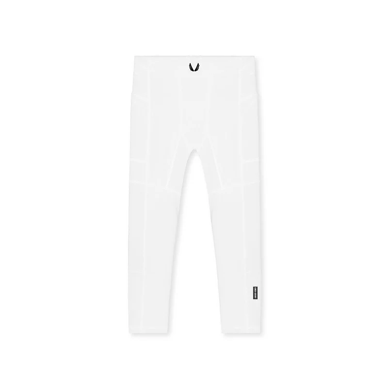 Women's Faux Leather Tight Trousers with Studded Details in Brown for an Edgy Style0747. WarpFlexx™ Side Pocket 3/4-Length Legging - White Women's Faux Leather Tight Trousers with Studded Details in Brown for an Edgy Style0747. WarpFlexx™ Side Pocket 3/4-Length Legging - White