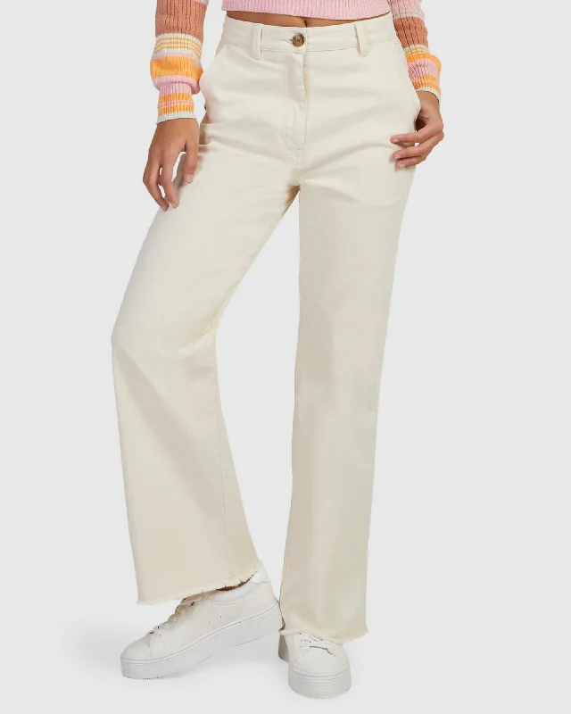 Bootcut Style Women's Stretch Denim Jeans in Dark WashBARBARELLA PANT