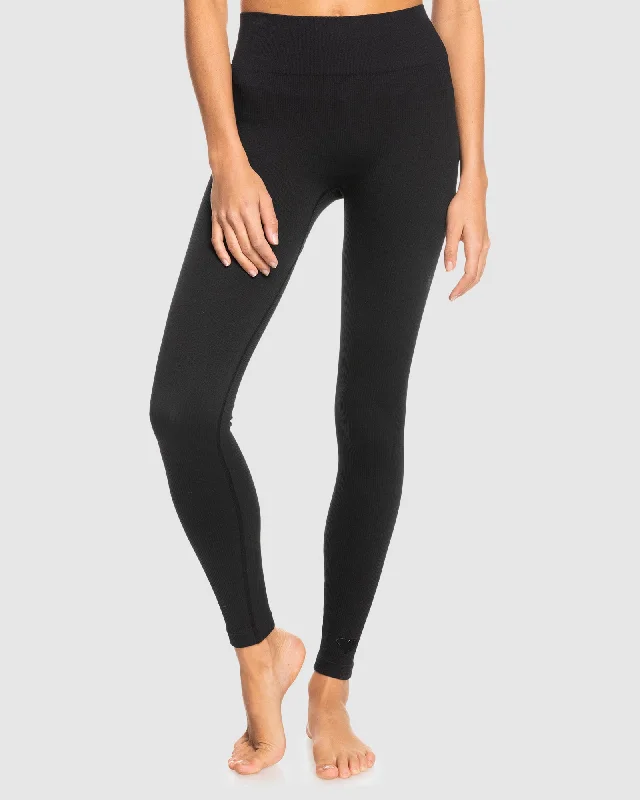 Bootcut Style Women's Stretch Denim Jeans in Dark WashCHILL OUT SEAMLESS LEGGING