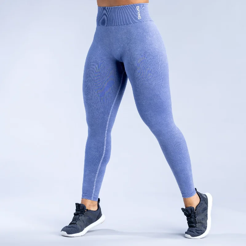 Women's Denim - Look Tight Trousers in Light Blue for a Casual and Versatile OptionValkyrie Acid Wash Leggings Women's Denim - Look Tight Trousers in Light Blue for a Casual and Versatile OptionValkyrie Acid Wash Leggings