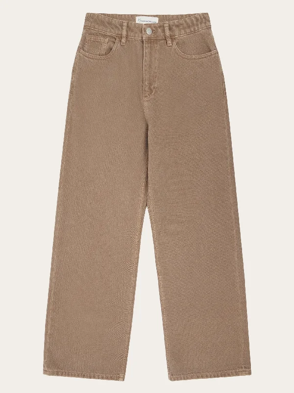 Bootcut Style Women's Stretch Denim Jeans in Dark WashGALE straight mid-rise raw twill 5-pocket pants - GOTS/Vegan - Tiramisu Bootcut Style Women's Stretch Denim Jeans in Dark WashGALE straight mid-rise raw twill 5-pocket pants - GOTS/Vegan - Tiramisu