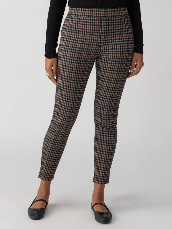 Women's Tight Trousers with Mesh Panels in Black for a Sexy and Modern AppearanceRunway Semi-High Rise Legging Arrow Plaid Women's Tight Trousers with Mesh Panels in Black for a Sexy and Modern AppearanceRunway Semi-High Rise Legging Arrow Plaid