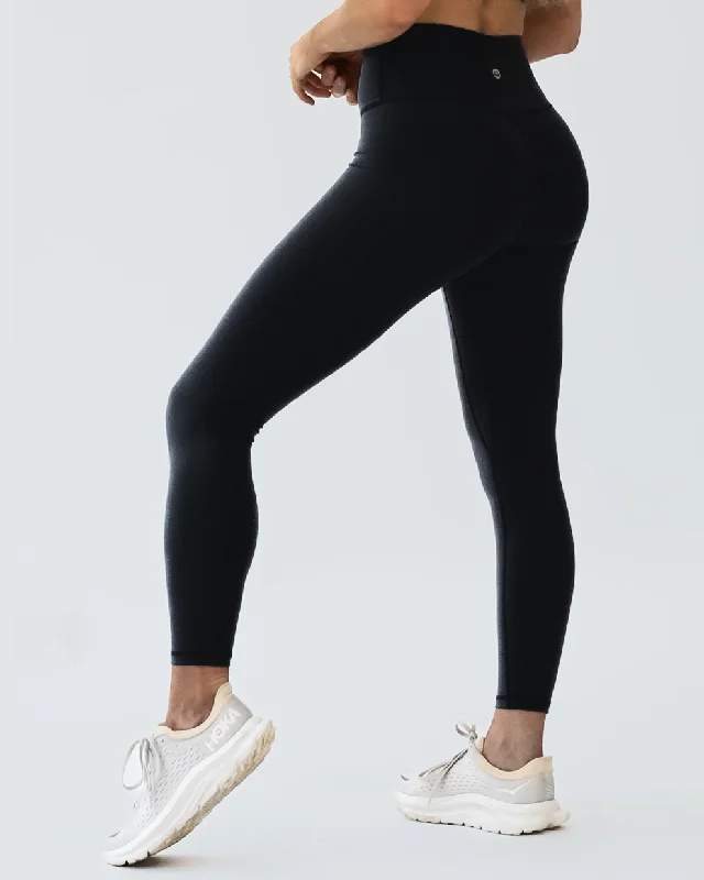 Women's Velvet Tight Trousers in Burgundy for a Luxurious and Elegant AppearanceSkin Salutation Leggings - Black Women's Velvet Tight Trousers in Burgundy for a Luxurious and Elegant AppearanceSkin Salutation Leggings - Black