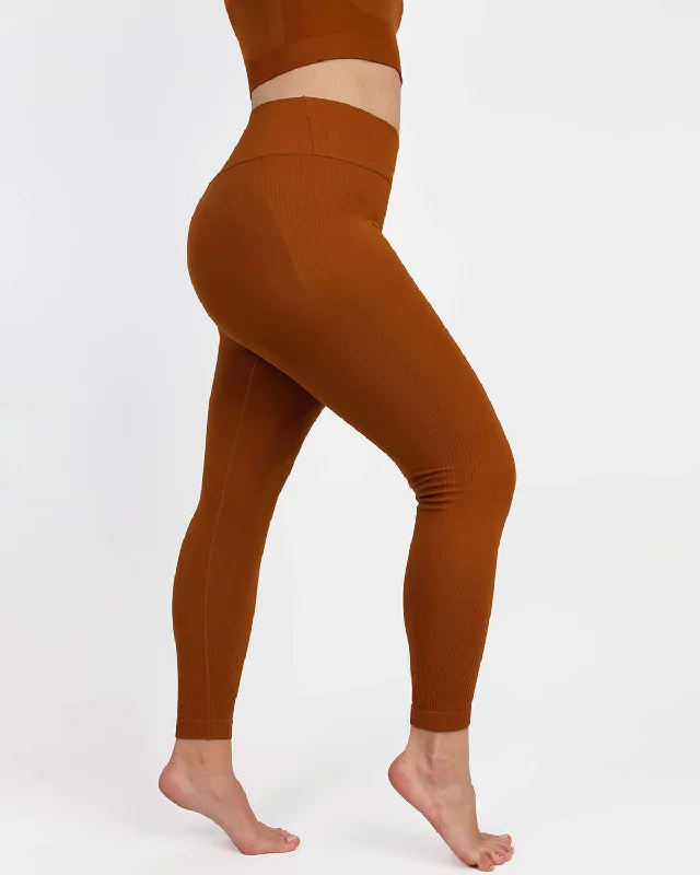 Women's Metallic Tight Trousers in Gold for a Glamorous Party EnsembleSeamless Crossover Leggings Women's Metallic Tight Trousers in Gold for a Glamorous Party EnsembleSeamless Crossover Leggings