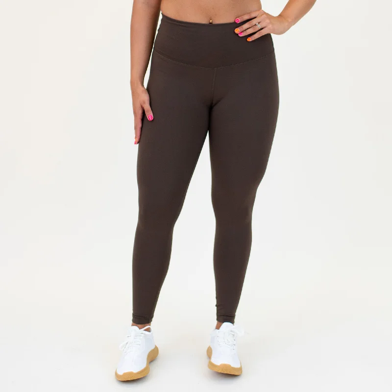 Women's Faux Leather Tight Trousers with Studded Details in Brown for an Edgy StyleEl Toro Legging 25" - High Rise Women's Faux Leather Tight Trousers with Studded Details in Brown for an Edgy StyleEl Toro Legging 25" - High Rise