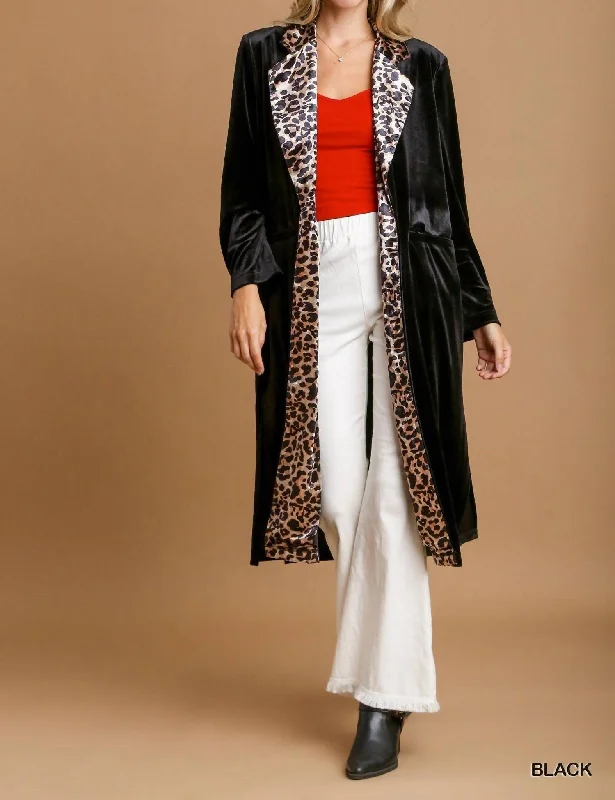 Plus Size Women's Double - Breasted Wool Blazers for Winter Office WearDuster Kimono With Contrast Leopard Detail In Black Velvet Plus Size Women's Double - Breasted Wool Blazers for Winter Office WearDuster Kimono With Contrast Leopard Detail In Black Velvet