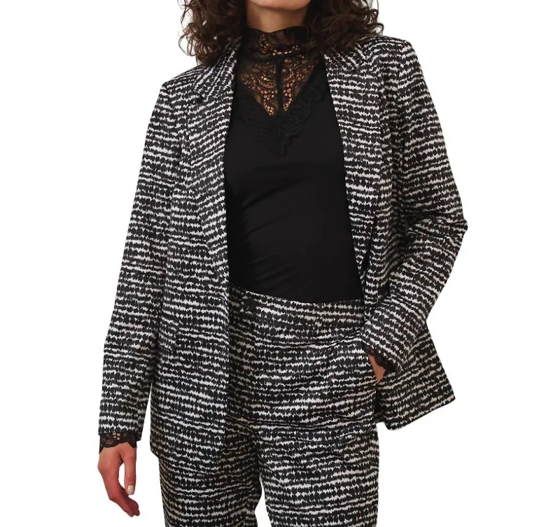 Plus Size Women's Double - Breasted Wool Blazers for Winter Office WearGraphic Illusion Blazer In Print