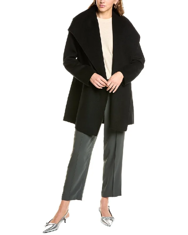 Women's long - sleeve wool coats in a houndstooth pattern for a classic charmVince Hooded Wool-Blend Car Coat Women's long - sleeve wool coats in a houndstooth pattern for a classic charmVince Hooded Wool-Blend Car Coat