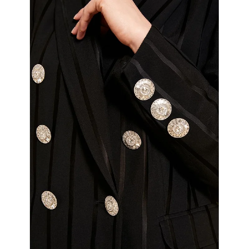 Women's pea coats with brass buttons for a nautical - inspired styleCASA