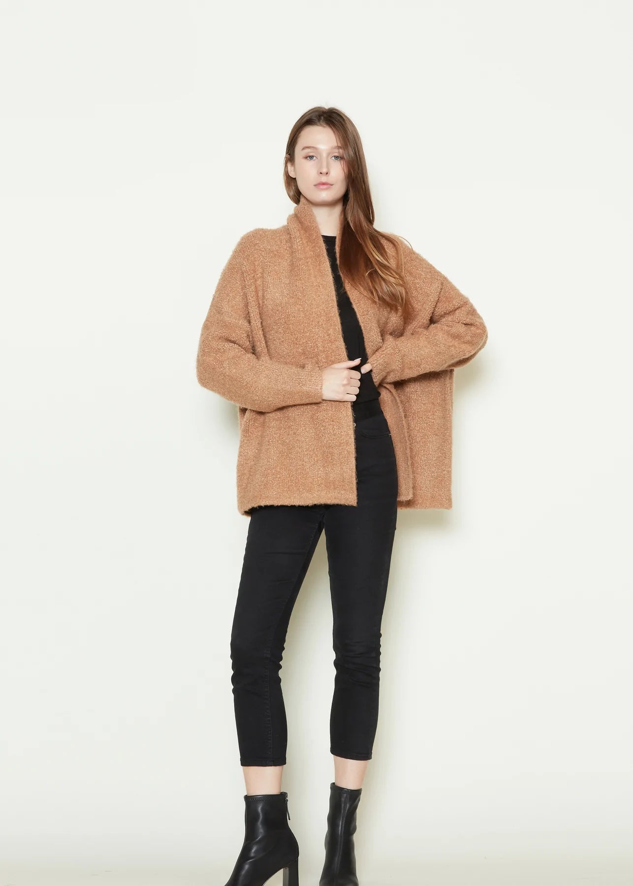 long length women cardigan with side slitsShawl Collared Shearling Cardigan