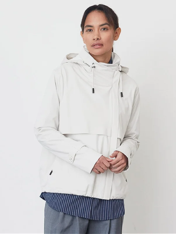 Checkered women's wool coats in a classic pattern for a timeless styleWaterproof City Walker Jacket | Multiple Colours Checkered women's wool coats in a classic pattern for a timeless styleWaterproof City Walker Jacket | Multiple Colours