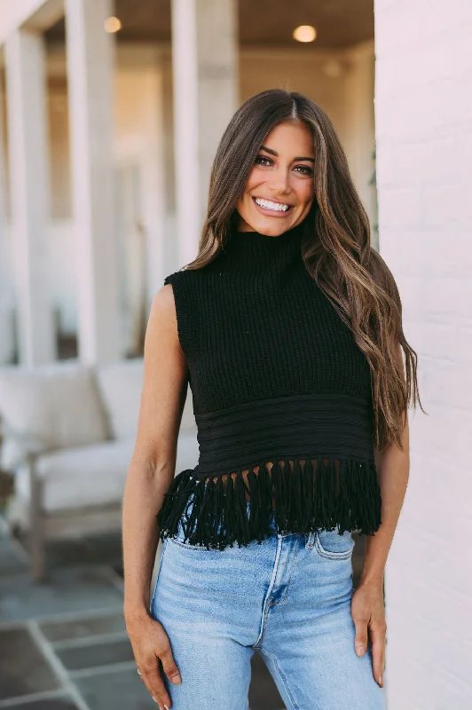 High - Low Hem Women's Cashmere - Blended SweatersSleeveless Fringe Hem Sweater- Black High - Low Hem Women's Cashmere - Blended SweatersSleeveless Fringe Hem Sweater- Black