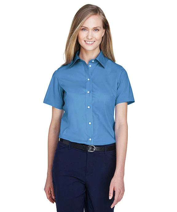 D620SW - Devon & Jones Ladies Crown Woven Collection™ Solid Broadcloth Short-Sleeve Shirt | French Blue