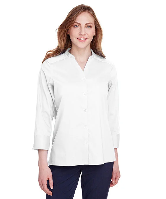 DG560W - Devon & Jones Ladies Crown Collection™ Stretch Broadcloth 3/4 Sleeve Blouse | White