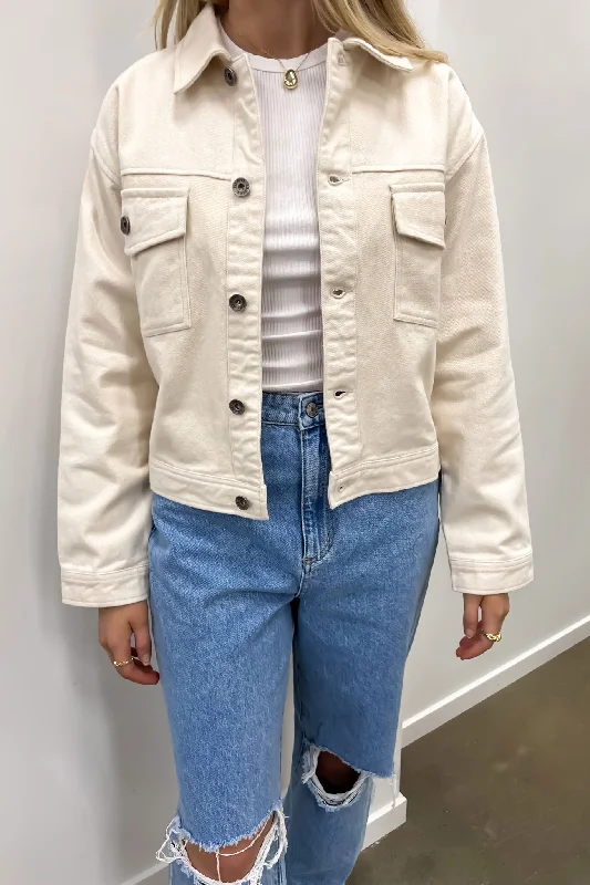 Women's trench coats with a removable belt for customizable stylingDove Cropped Jacket Beige Women's trench coats with a removable belt for customizable stylingDove Cropped Jacket Beige