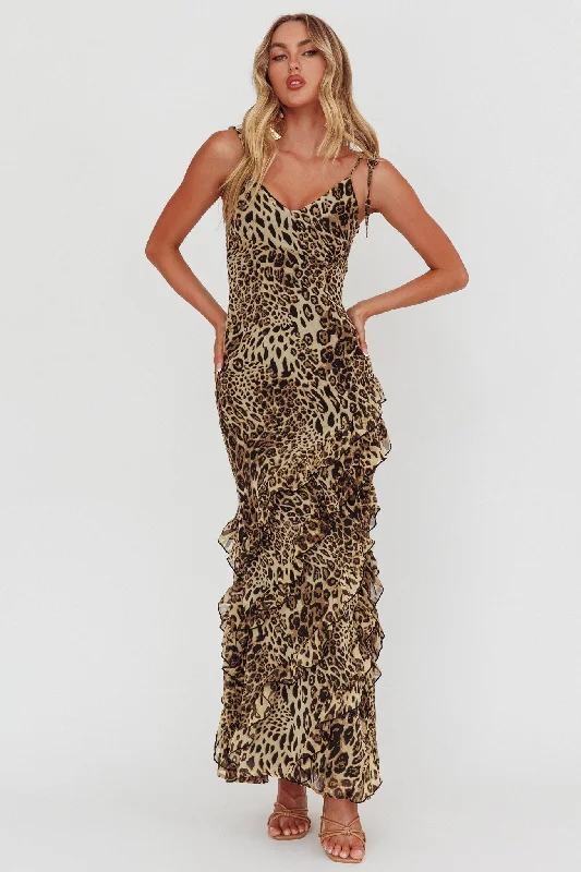 Long - Sleeve Women Dress in Velvet for a Luxurious Winter LookDreamy Day Ruffle Trim Maxi Dress Leopard Long - Sleeve Women Dress in Velvet for a Luxurious Winter LookDreamy Day Ruffle Trim Maxi Dress Leopard