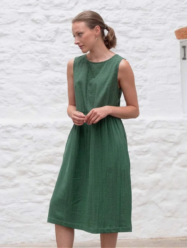 Women jumpsuits with wide - leg pants for a trendy and comfortable fitElaine Cotton Day Dress | Forest Green Women jumpsuits with wide - leg pants for a trendy and comfortable fitElaine Cotton Day Dress | Forest Green