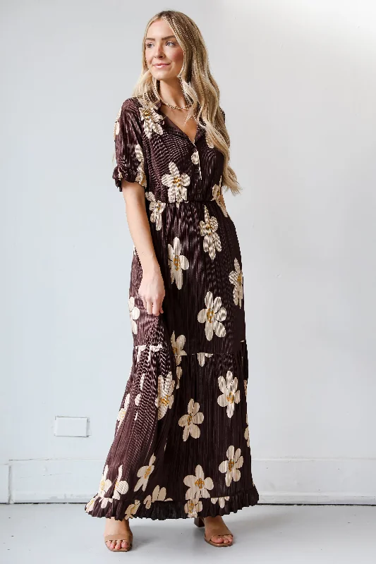 Wrap - Style Women Dress with Adjustable Fit for All Body TypesFINAL SALE - Exceptional Sweetness Brown Plisse Floral Maxi Dress Wrap - Style Women Dress with Adjustable Fit for All Body TypesFINAL SALE - Exceptional Sweetness Brown Plisse Floral Maxi Dress