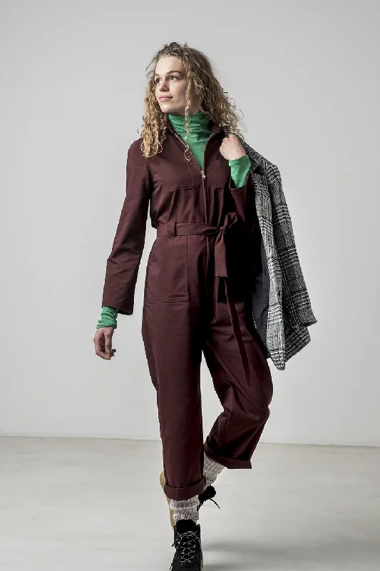 Women jumpsuits with cut - out details on the bodice for a trendy and bold lookFibre Mood Leah Jumpsuit Women jumpsuits with cut - out details on the bodice for a trendy and bold lookFibre Mood Leah Jumpsuit