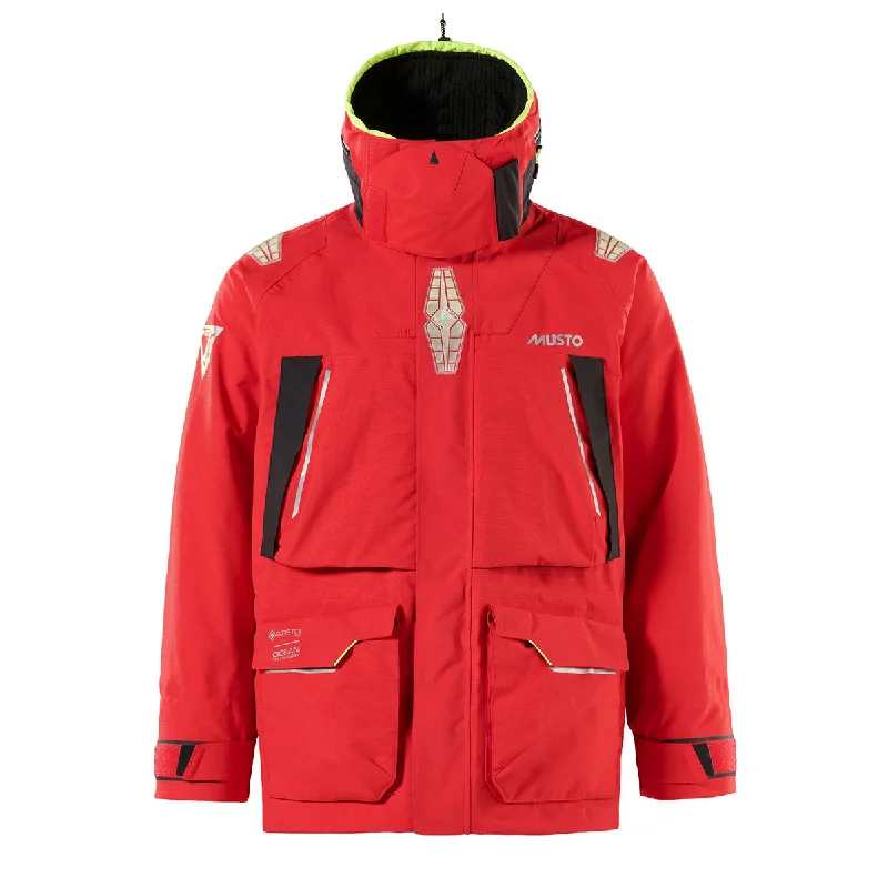 Women's cropped down jackets in bold colors for a sporty and fashionable winter outfitHPX GORE-TEX PRO OCEAN JACKET Women's cropped down jackets in bold colors for a sporty and fashionable winter outfitHPX GORE-TEX PRO OCEAN JACKET