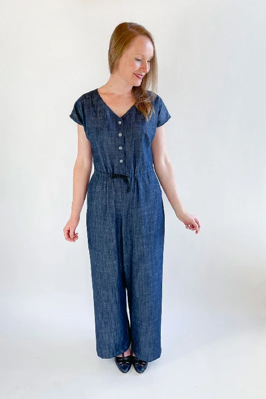 Denim women jumpsuits with ripped details for a casual - edgy lookJennifer Lauren Handmade Farris Jumpsuit and Playsuit Denim women jumpsuits with ripped details for a casual - edgy lookJennifer Lauren Handmade Farris Jumpsuit and Playsuit