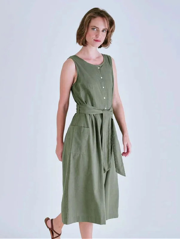 Women jumpsuits with geometric prints for a modern and contemporary aestheticMargot Cotton & Linen Sleeveless Dress | Olive Women jumpsuits with geometric prints for a modern and contemporary aestheticMargot Cotton & Linen Sleeveless Dress | Olive