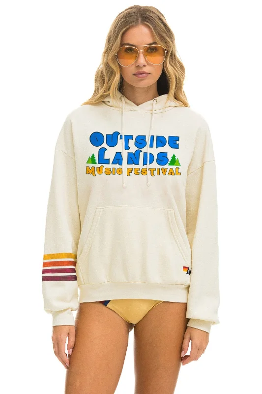 Women's quarter - zip sweatshirt made of organic cotton for eco - conscious fashionOUTSIDE LANDS 2024 RELAXED PULLOVER HOODIE - VINTAGE WHITE Women's quarter - zip sweatshirt made of organic cotton for eco - conscious fashionOUTSIDE LANDS 2024 RELAXED PULLOVER HOODIE - VINTAGE WHITE
