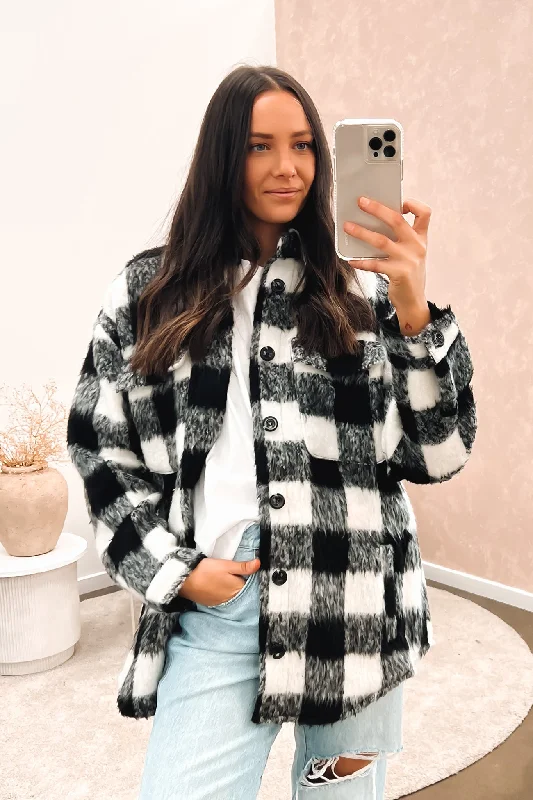 Women's denim jackets with distressed details for a casual and edgy lookPixie Overshirt Black Women's denim jackets with distressed details for a casual and edgy lookPixie Overshirt Black