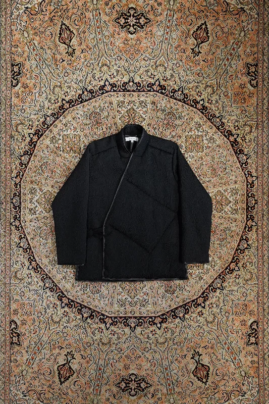Women's denim jackets with a patchwork design for a bohemian and artsy styleQUILTING HANTEN (BLACK) Women's denim jackets with a patchwork design for a bohemian and artsy styleQUILTING HANTEN (BLACK)