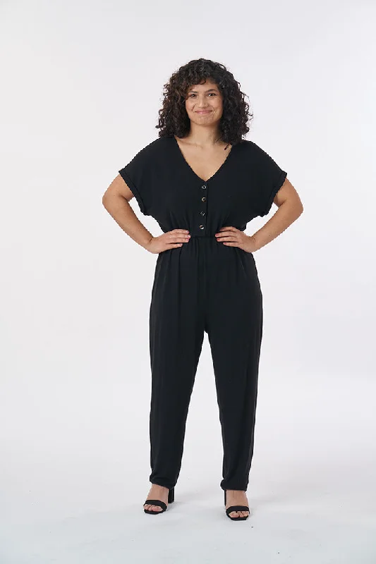 Cotton women jumpsuits for a comfortable and natural - feeling everyday optionSew Over It Nasima Jumpsuit Cotton women jumpsuits for a comfortable and natural - feeling everyday optionSew Over It Nasima Jumpsuit