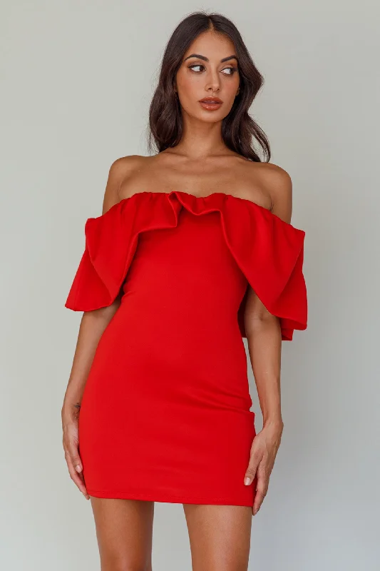 Sheath Women Dress with a Tailored Fit for a Professional LookSo Dramatic Off-Shoulder Mini Dress Tangerine Sheath Women Dress with a Tailored Fit for a Professional LookSo Dramatic Off-Shoulder Mini Dress Tangerine