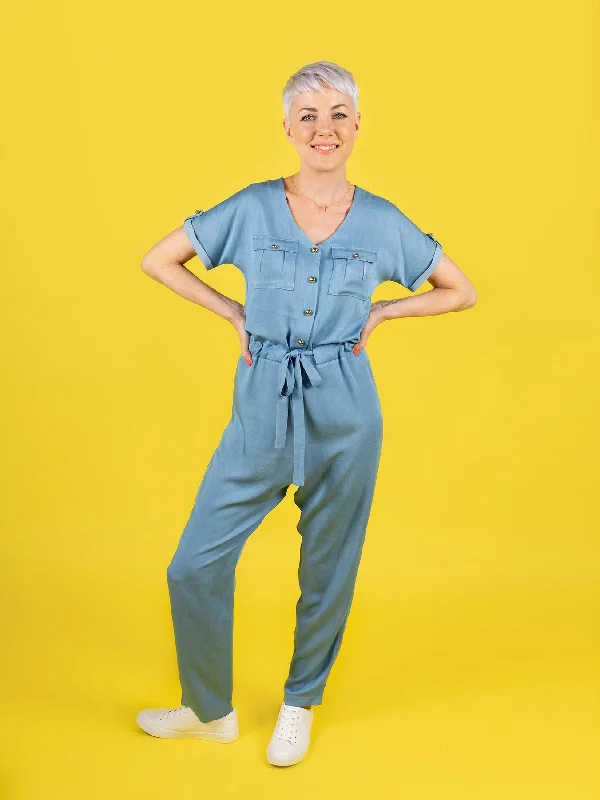 Women jumpsuits with a button - down front for a versatile and casual styleTilly and the Buttons Alexa Jumpsuit Women jumpsuits with a button - down front for a versatile and casual styleTilly and the Buttons Alexa Jumpsuit