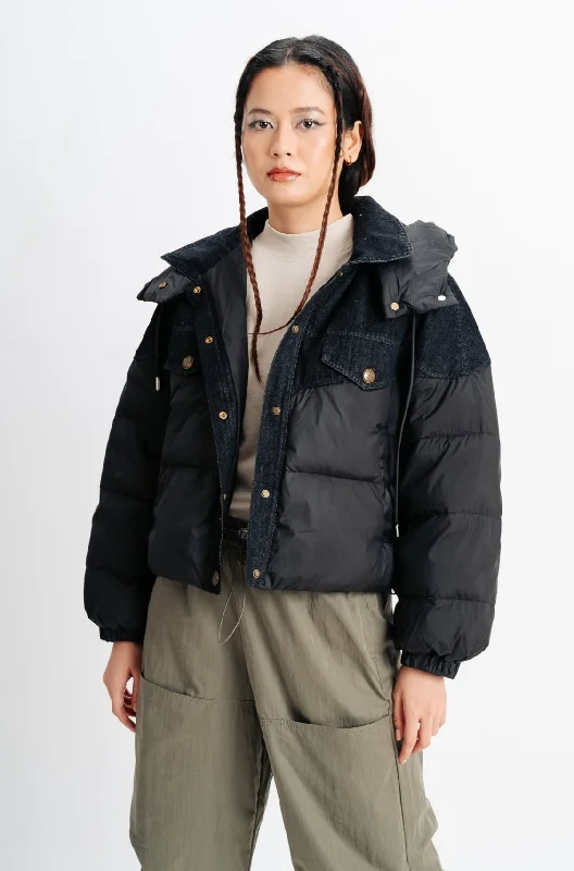Women's waterproof rain jackets in bright yellow for high - visibility outdoor activitiesBlack Bomber Jacket Women's waterproof rain jackets in bright yellow for high - visibility outdoor activitiesBlack Bomber Jacket
