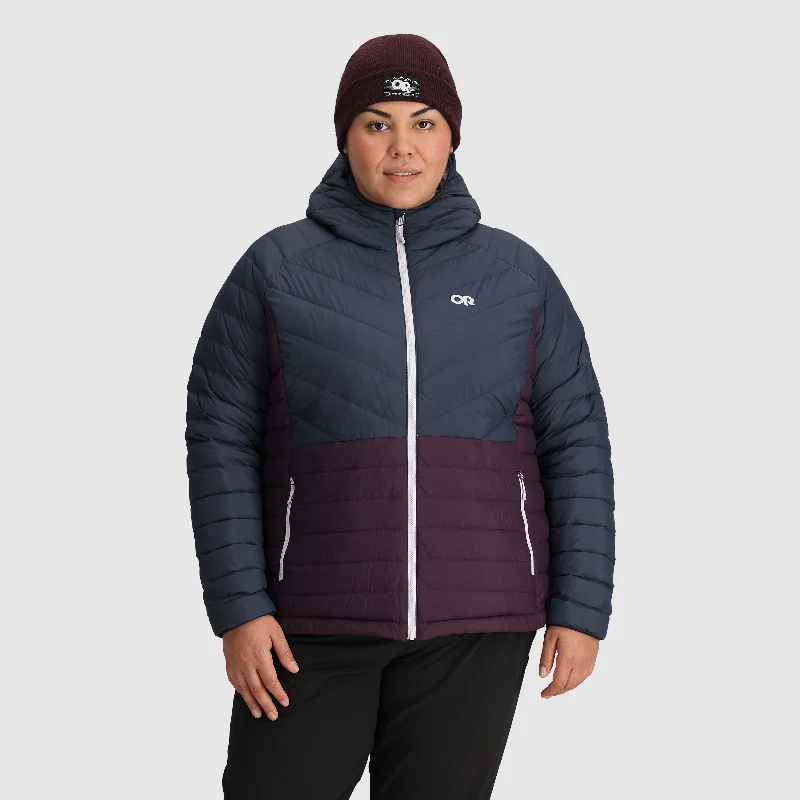 Women's quilted puffer jackets in a cropped silhouette for a modern twistWomen's Transcendent Down Hoodie - Plus Women's quilted puffer jackets in a cropped silhouette for a modern twistWomen's Transcendent Down Hoodie - Plus