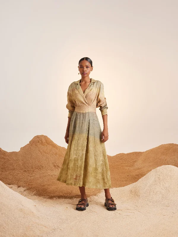 Ball Gown Women Dress with a Full Skirt for a Princess - like Look Ball Gown Women Dress with a Full Skirt for a Princess - like Look 60's Dress Ball Gown Women Dress with a Full Skirt for a Princess - like Look Ball Gown Women Dress with a Full Skirt for a Princess - like Look 60's Dress
