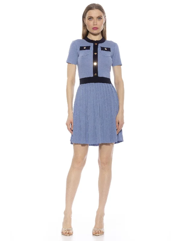 Halter Neck Women Dress to Show Off the Shoulders and Neckline Halter Neck Women Dress to Show Off the Shoulders and Neckline Ander Dress Halter Neck Women Dress to Show Off the Shoulders and Neckline Halter Neck Women Dress to Show Off the Shoulders and Neckline Ander Dress