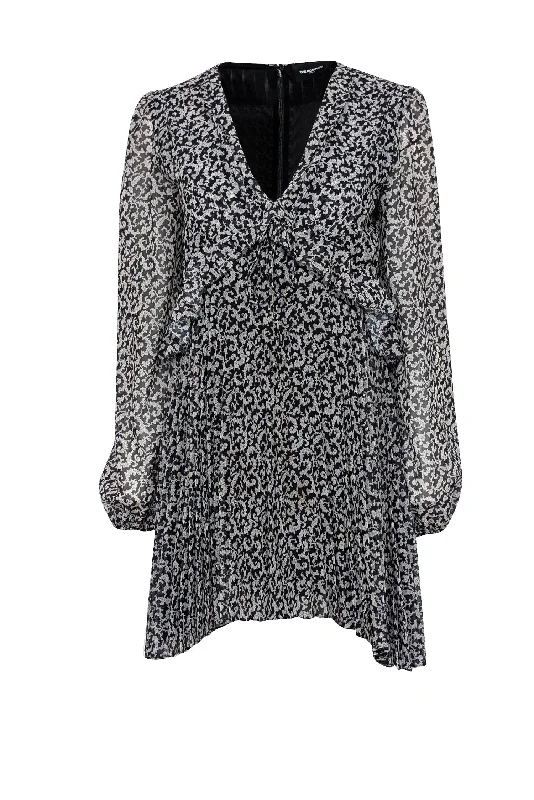 Pleated Women Dress with a Timeless and Elegant Texture Pleated Women Dress with a Timeless and Elegant Texture The Kooples - Black & Cream Print Pleated Dress Sz S Pleated Women Dress with a Timeless and Elegant Texture Pleated Women Dress with a Timeless and Elegant Texture The Kooples - Black & Cream Print Pleated Dress Sz S